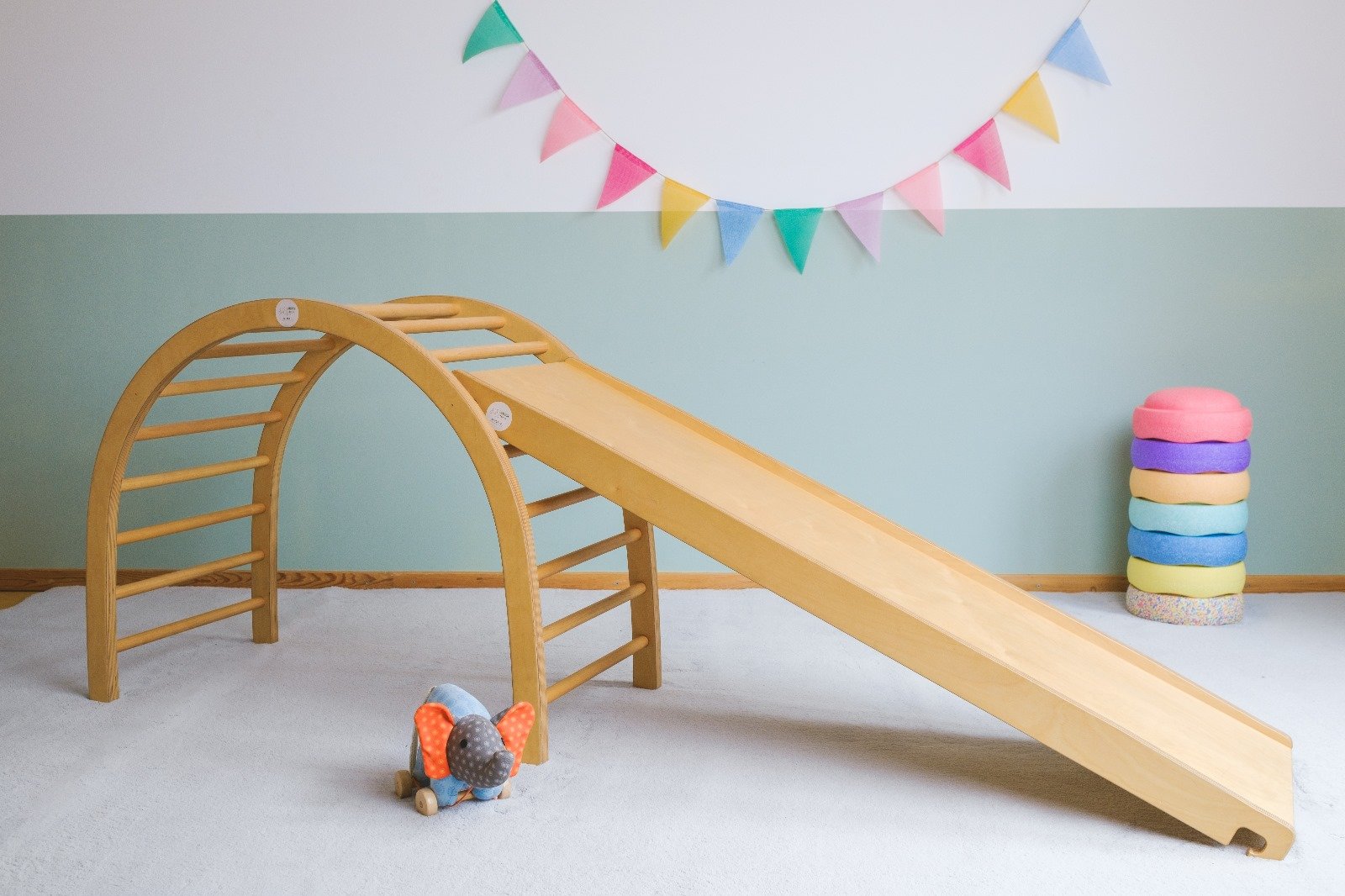 Stuttgart - Vermietung/Miete Kletterbogen/Klettertunnel nach Pikler Art - Mamahaus STG